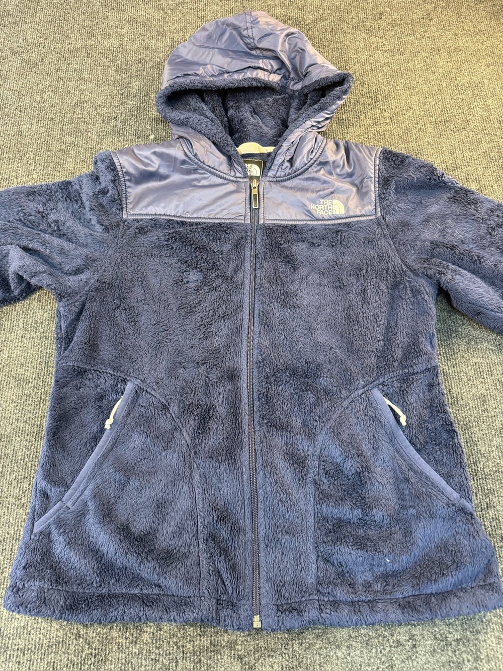 The North Face women’s  Navy Plush Fleece Hooded Jacket Med